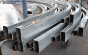 Як зігнути профільну трубу правильно і легко