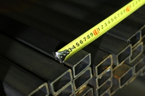 Яку купити профільну трубу і як вибрати її перетин?